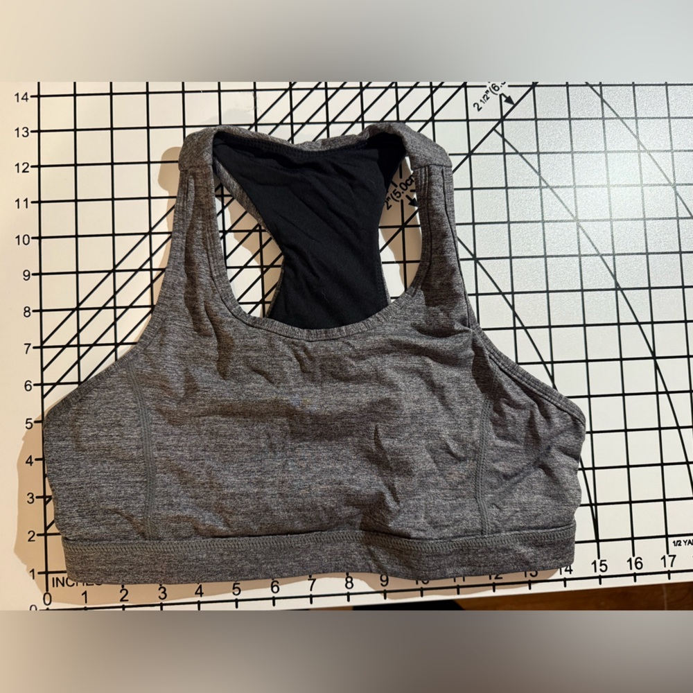 Hideaway Sports Bra - Granite | Senita Athletics | Medium | Pockets!!